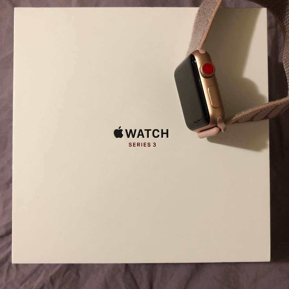 Apple Watch series 3 38mm gps and cellular